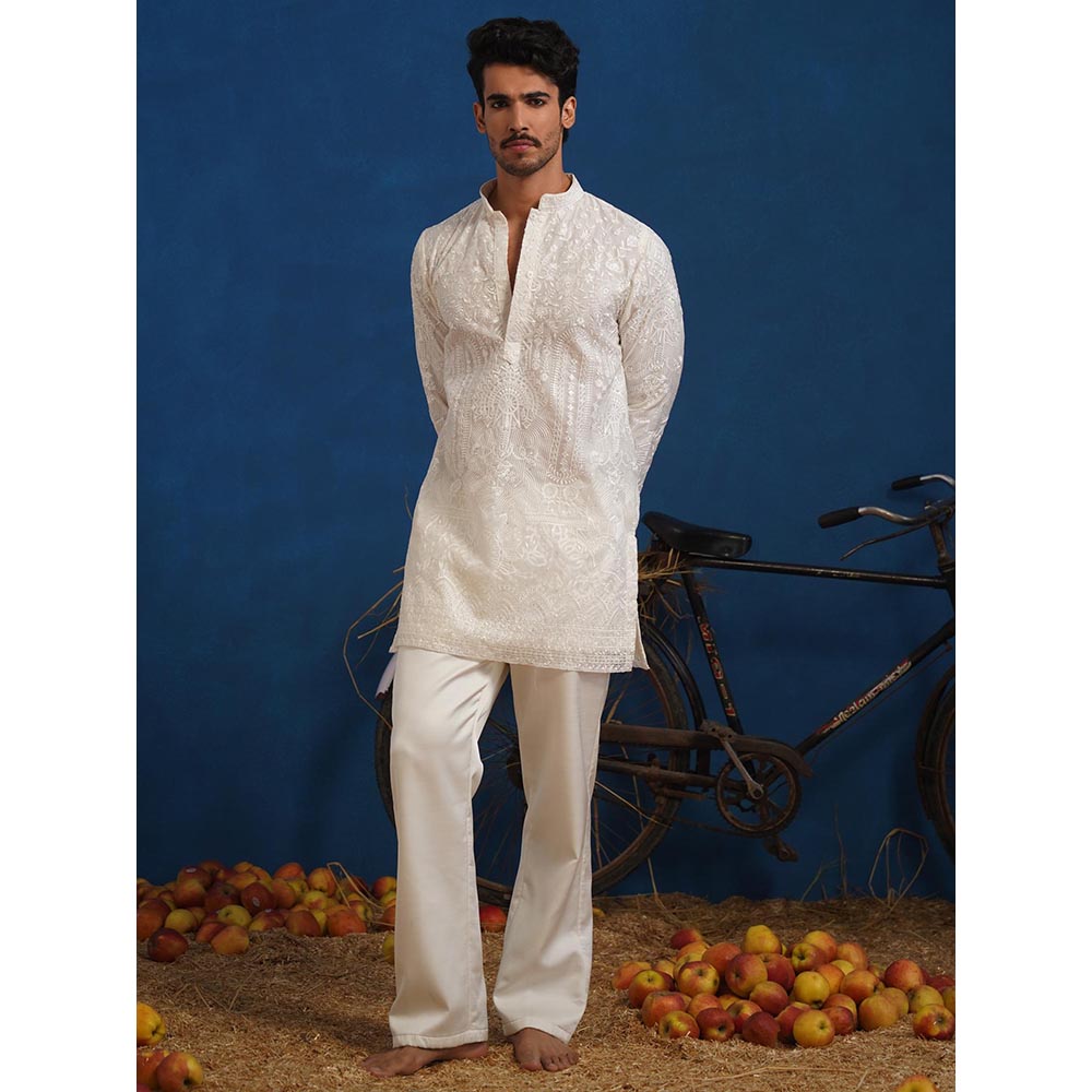 KALPRAAG Eklavya White Organza Short Kurta With Pant
