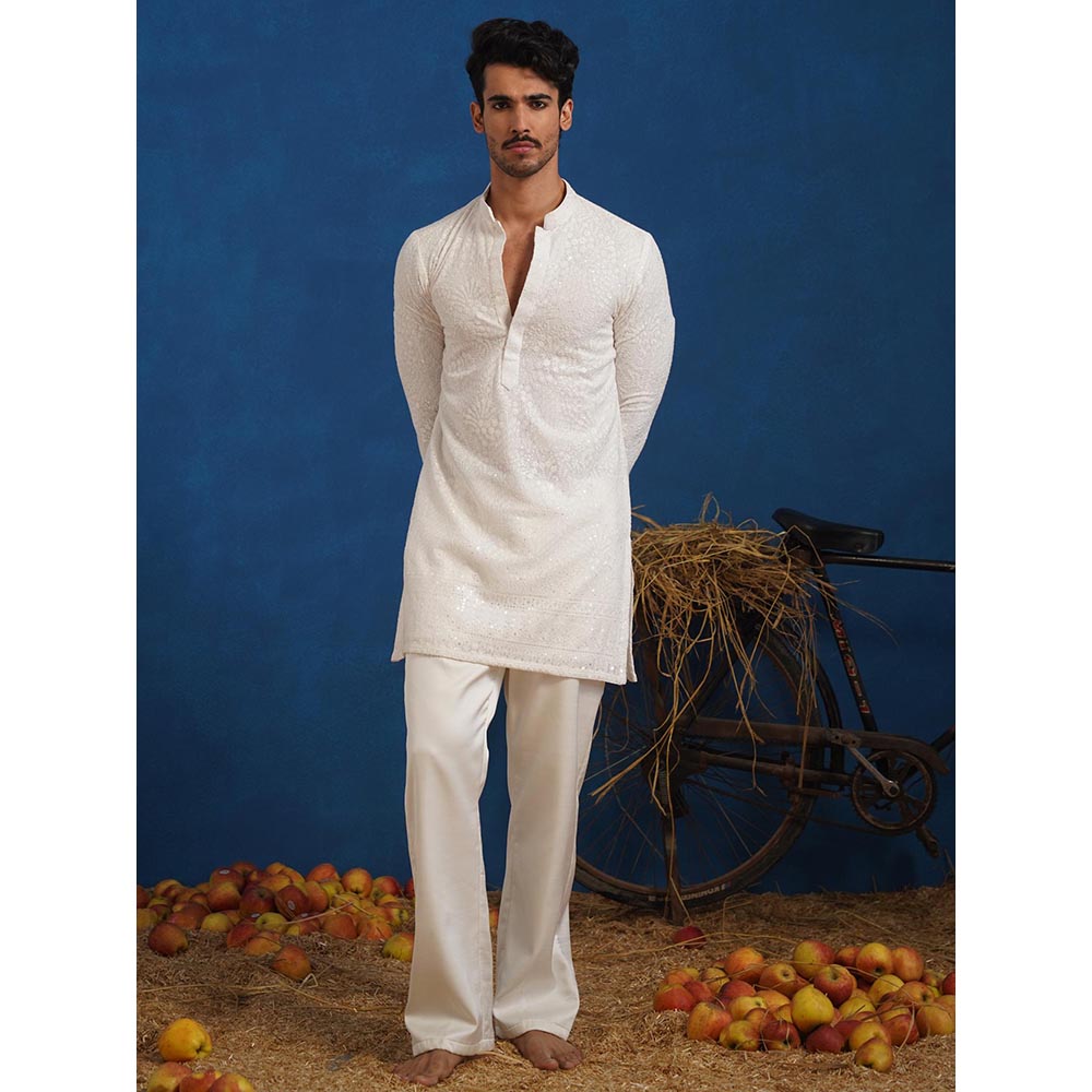 KALPRAAG Pravin White Short Kurta With Pant