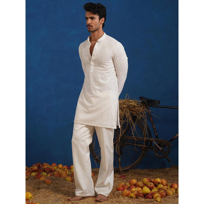 KALPRAAG Pravin White Short Kurta With Pant