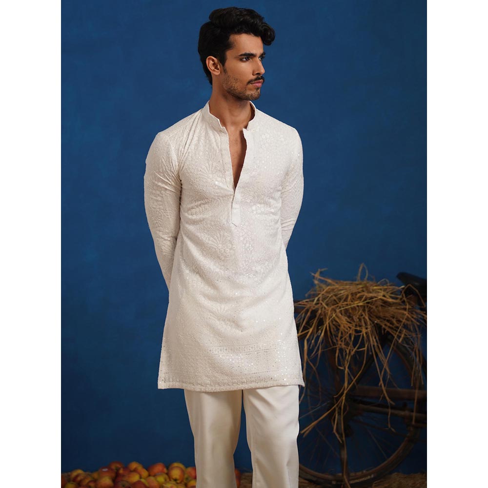 KALPRAAG Pravin White Short Kurta With Pant