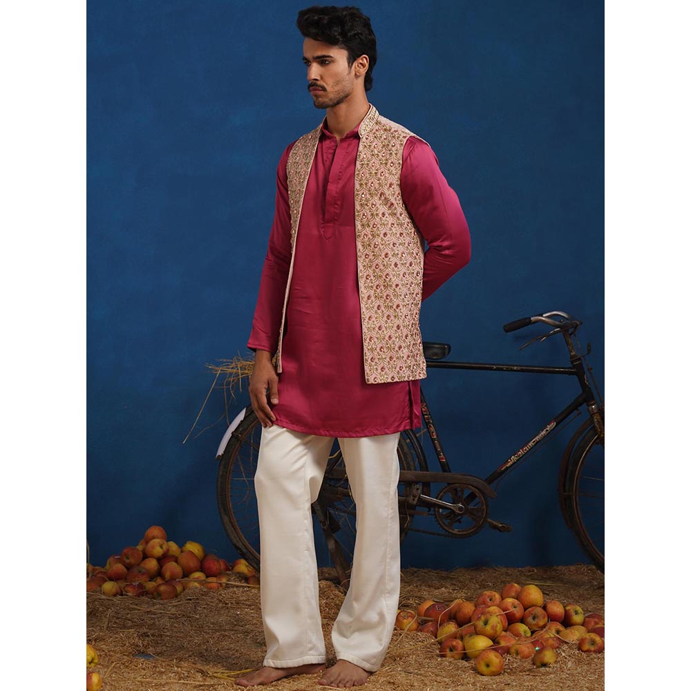 KALPRAAG Trilok Pink Short Kurta With Nehru Jacket And Dupatta