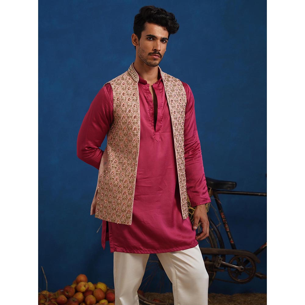 KALPRAAG Trilok Pink Short Kurta With Nehru Jacket And Dupatta