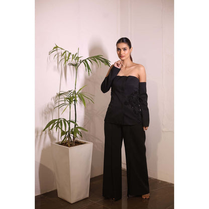 Kanika Verma Black Tube Blazer with Pant (Set of 2)