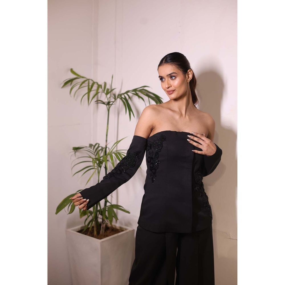 Kanika Verma Black Tube Blazer with Pant (Set of 2)