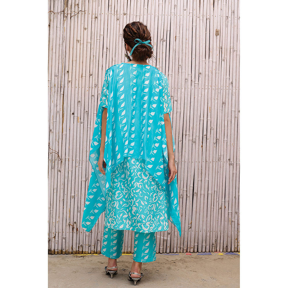 Kanelle V Neck Longline Three Fourth Sleeve Inaayat Print Co-Ord-Turquoise (Set of 3)