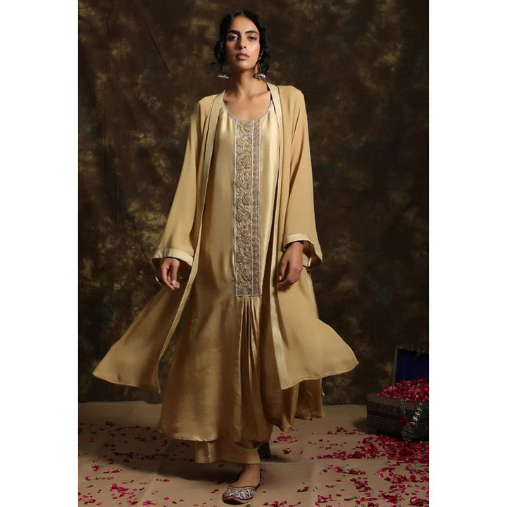 Kanika Sharma Sunaharaa Ghera Kurta (Set of 3)