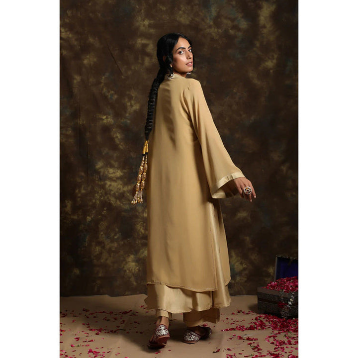 Kanika Sharma Sunaharaa Ghera Kurta (Set of 3)