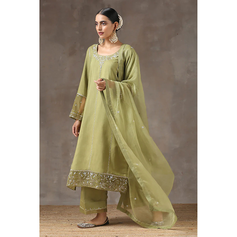 Kanika Sharma Mehendhi Lahoriya Seedha Kurta with Jama and Dupatta (Set of 3)