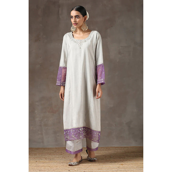 Kanika Sharma Zameeni Lahoriya Seedha Kurta with Jama and Dupatta (Set of 3)