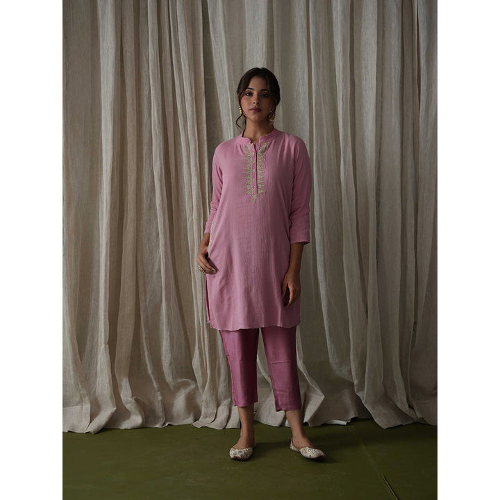 Kanika Sharma Onion Pink Crinkled Cotton Pearl and Badla Hand Embroidery Kurta (Set of 2)