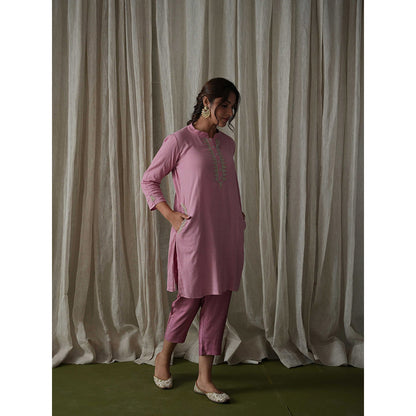 Kanika Sharma Onion Pink Crinkled Cotton Pearl and Badla Hand Embroidery Kurta (Set of 2)