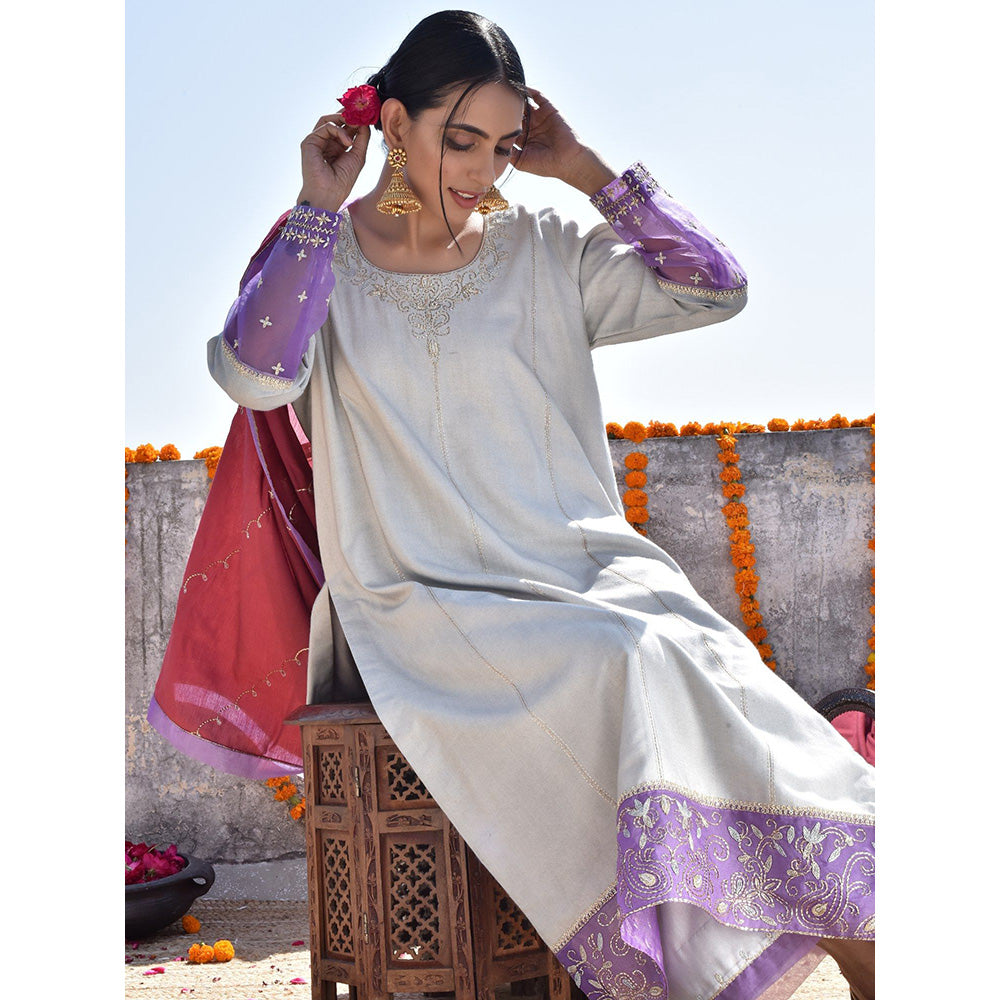 Kanika Sharma Zameeni Lahoriya Seeda Kurta with Pant & Dupatta (Set of 3)