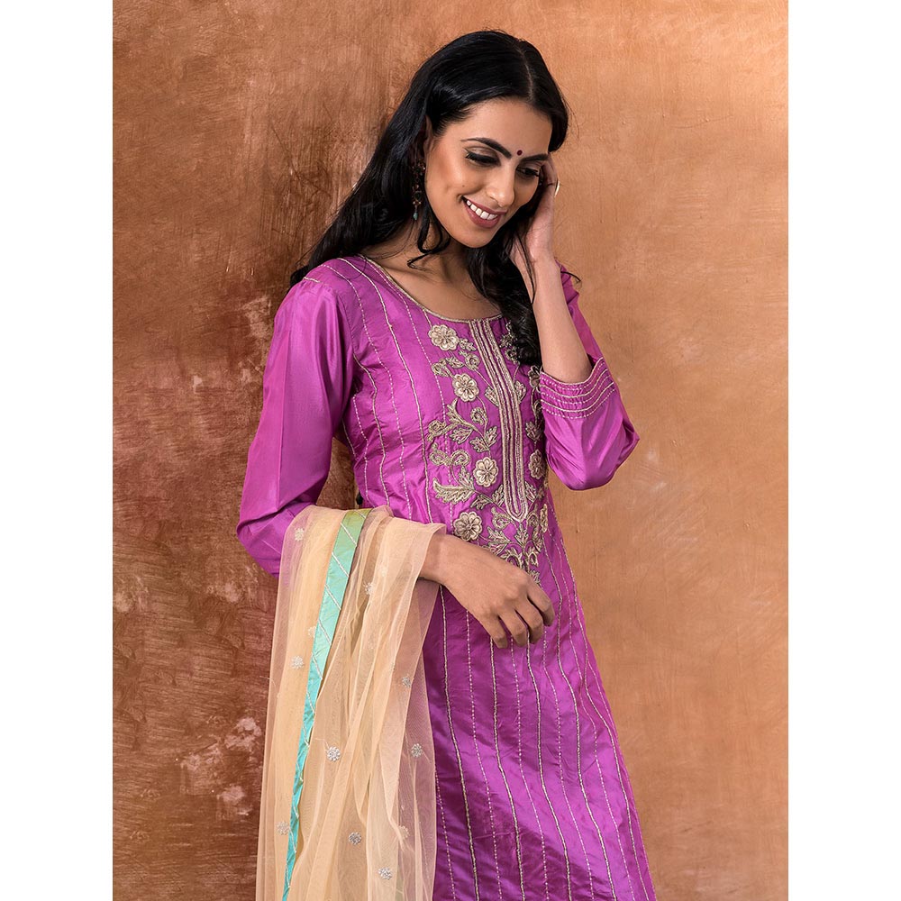 Kanika Sharma Purple Embroidered Kurta And Churidar With Dupatta (Set of 3)