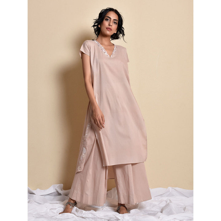 Kanika Sharma Nude Kurta Set