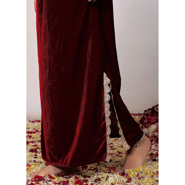 Kaori By Shreya Western Maroon Velvet Kaftan Kurta with Elbow Length Sleeves