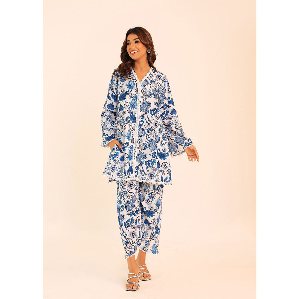 Kaori By Shreya Blue and White Floral Printed Co-ords Relaxed Top and Pant (Set of 2)