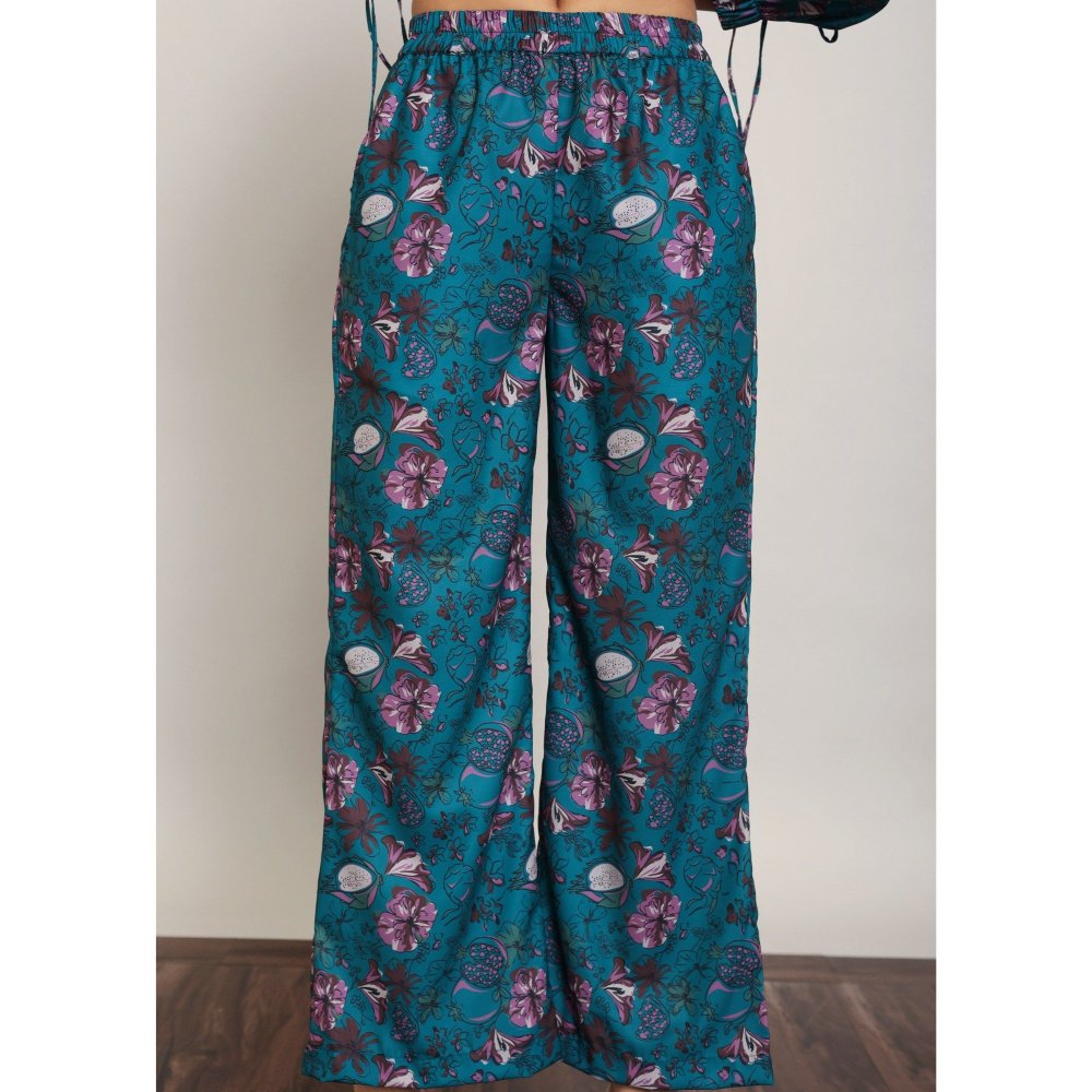 Kaori By Shreya Blue Green And Multi Floral Relaxed Pant