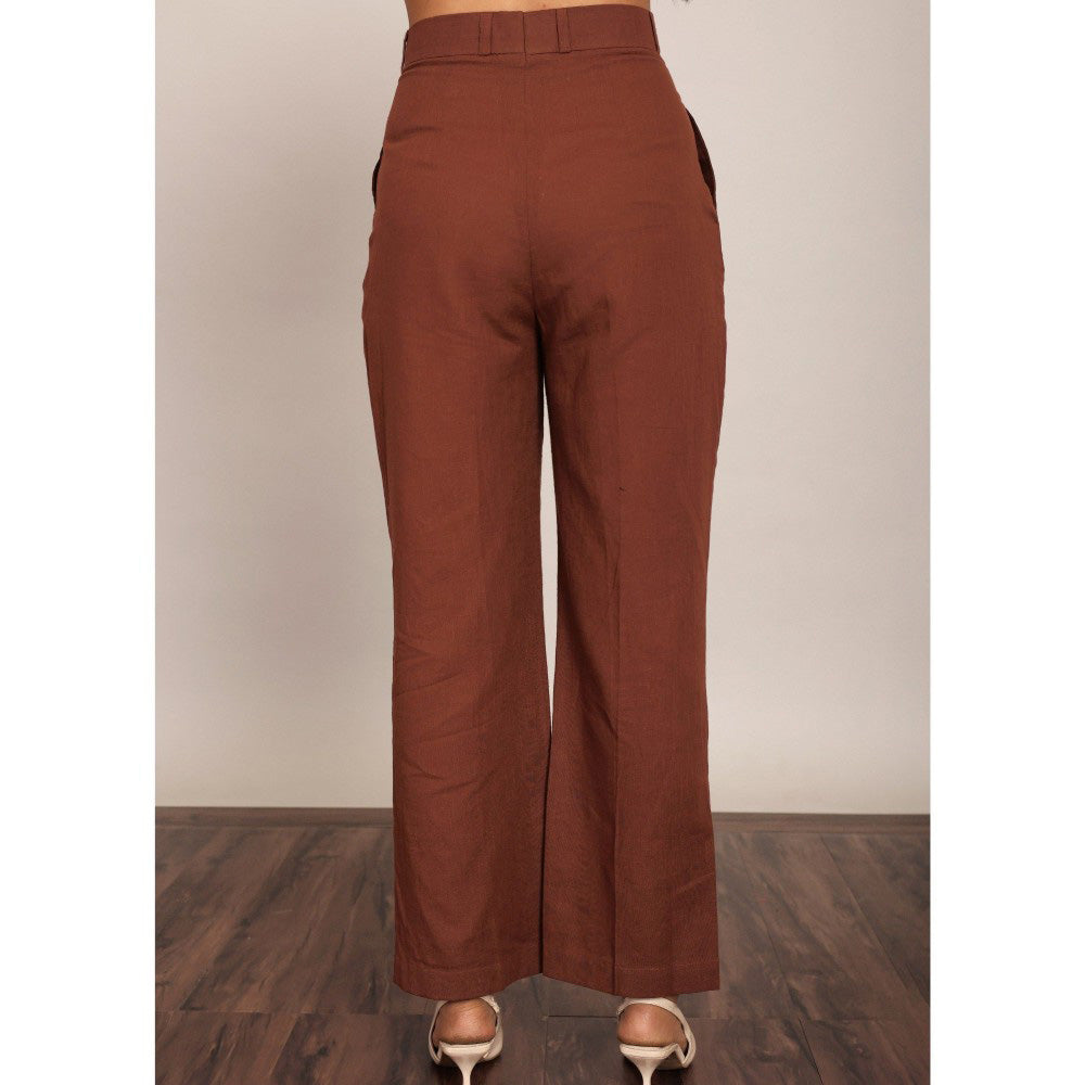 Kaori By Shreya Brown Solid Relaxed Trouser With 2 Pockets