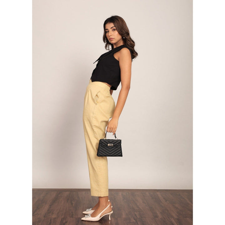 Kaori By Shreya Beige Solid Relaxed Pant With 2 Pockets