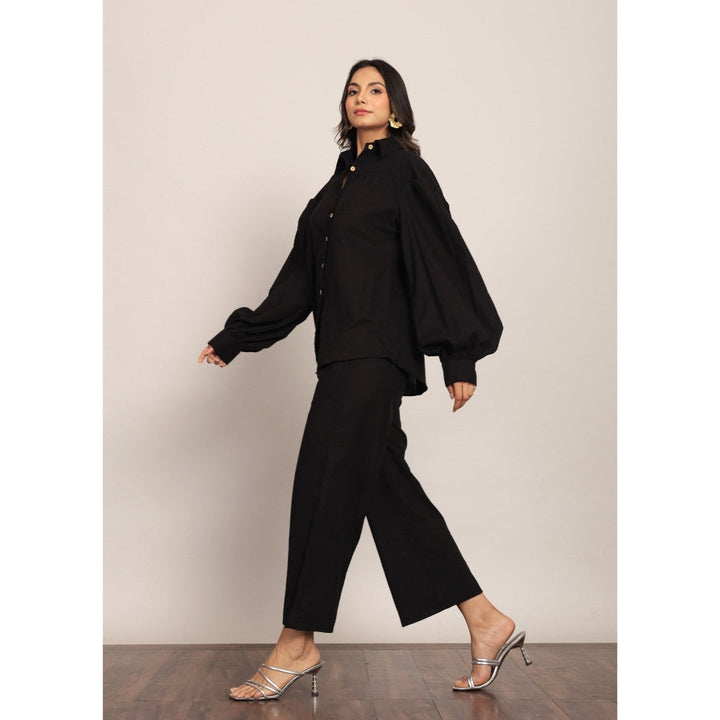 Kaori By Shreya Black Solid Relaxed Palazzo With 2 Pockets