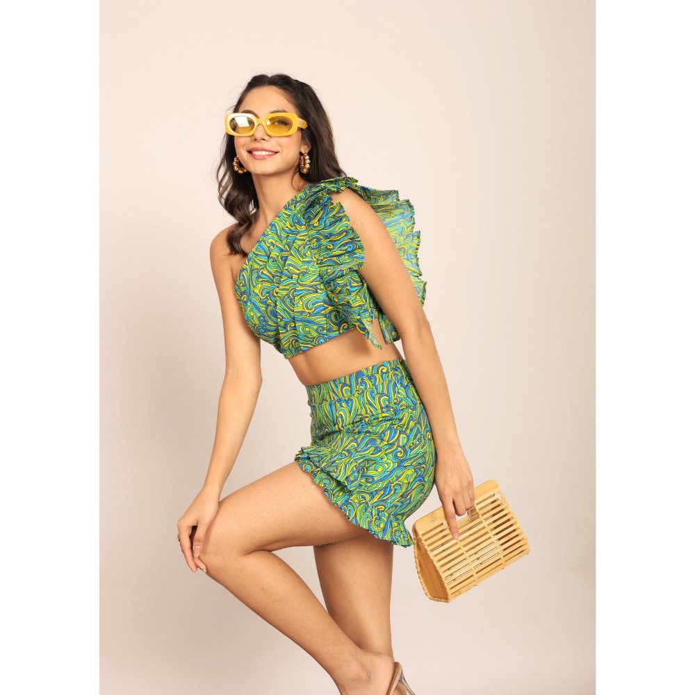 Kaori By Shreya Green Bust Fitted Co-Ord (Set of 2)