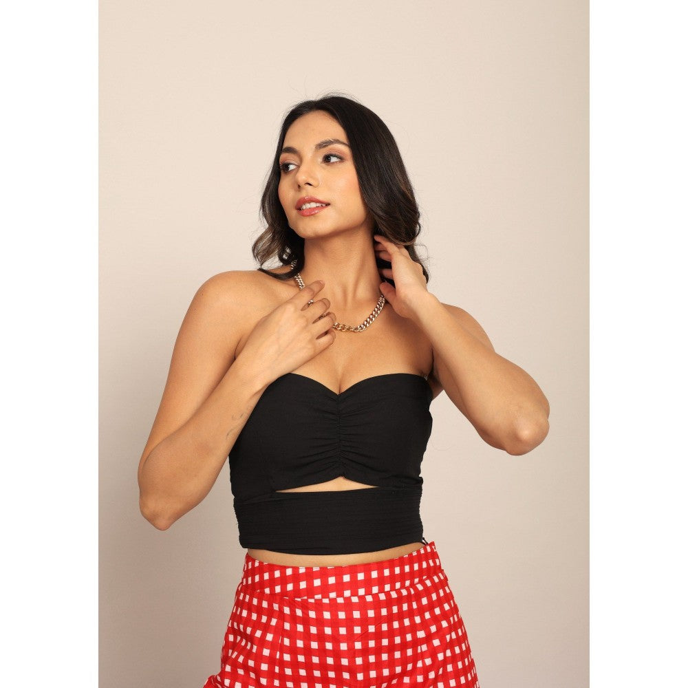 Kaori By Shreya Solid Black Bust Fitted Crop Top