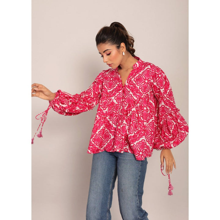 Kaori By Shreya Pink And White Floral Relaxed Collar Top