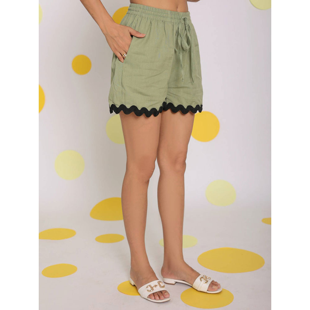 Kaori By Shreya Green Summer Elastic Waist Casual Shorts