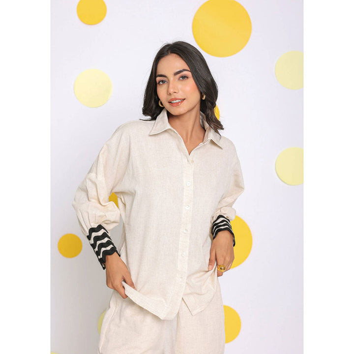 Kaori By Shreya Off White Relaxed Collared Linen Shirt