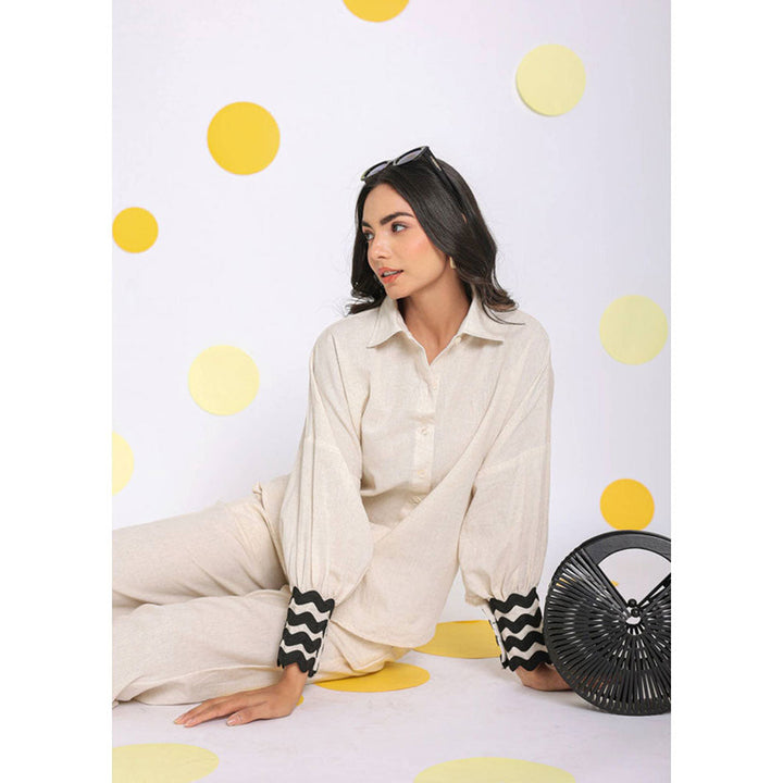 Kaori By Shreya Off White Relaxed Collared Linen Shirt