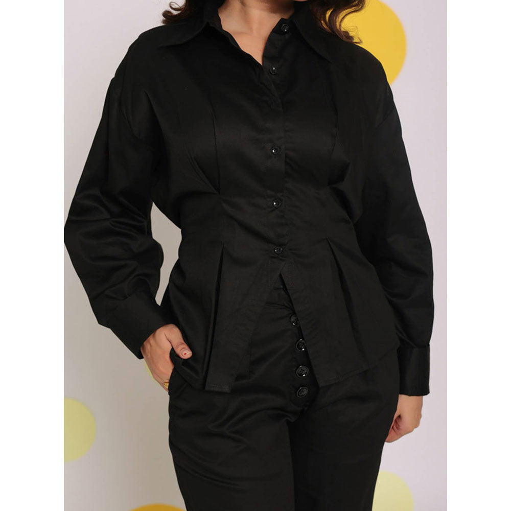 Kaori By Shreya Black Fitted Everyday Wear Cotton Shirt