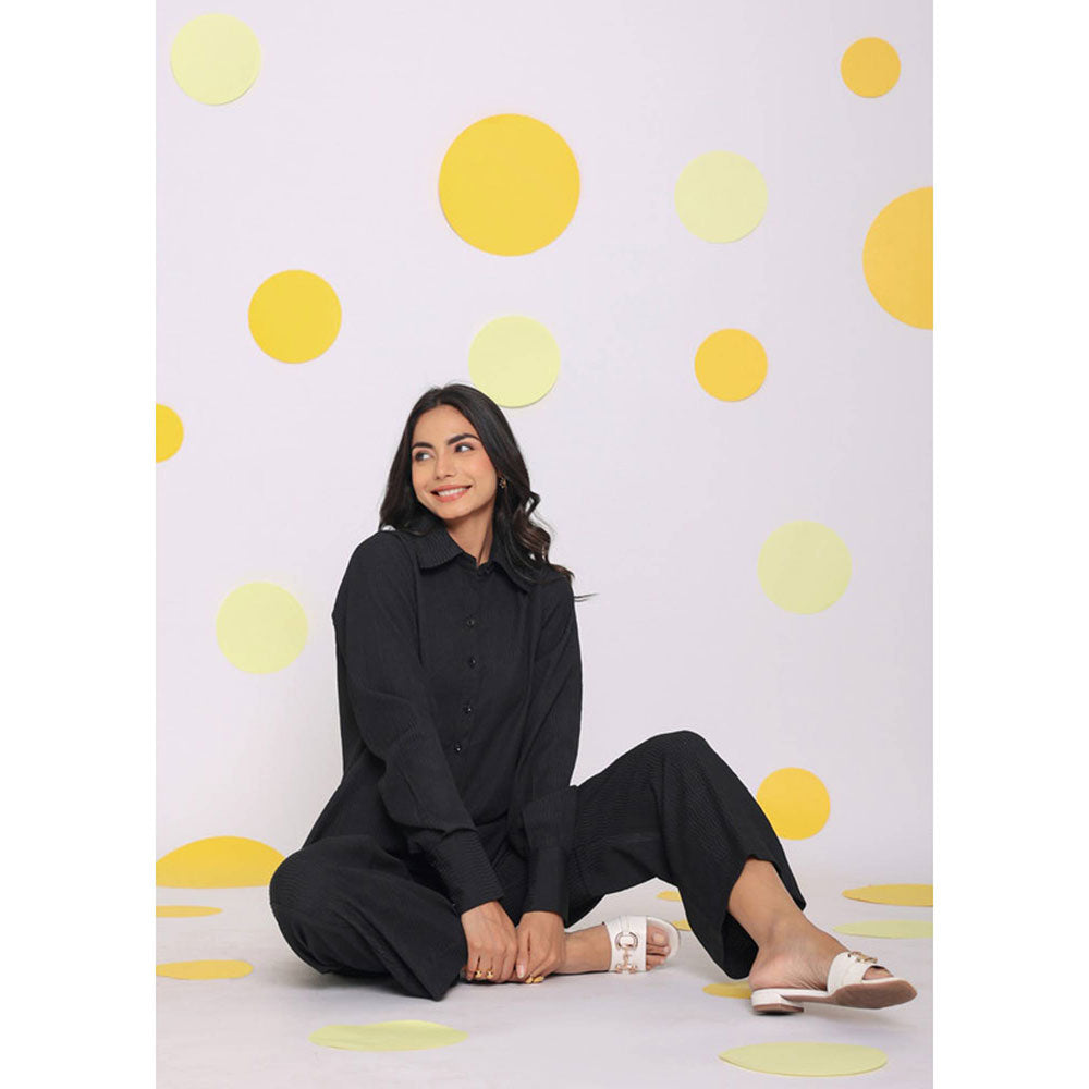 Kaori By Shreya Black Collar Everyday Wear Button Shirt