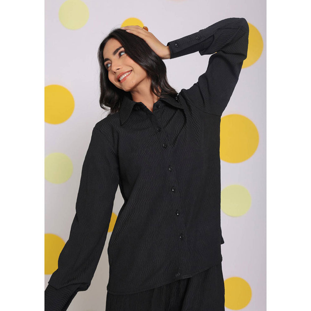 Kaori By Shreya Black Collar Everyday Wear Button Shirt