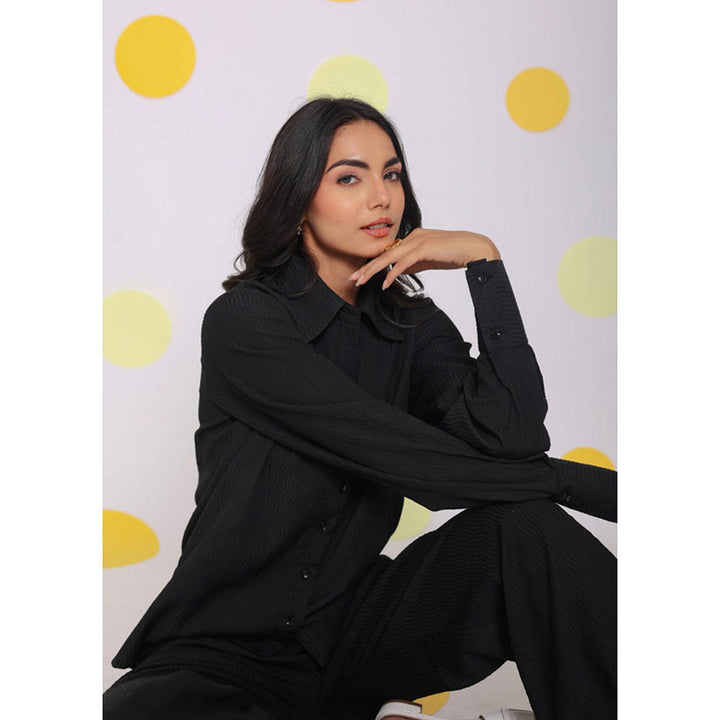 Kaori By Shreya Black Collar Everyday Wear Button Shirt