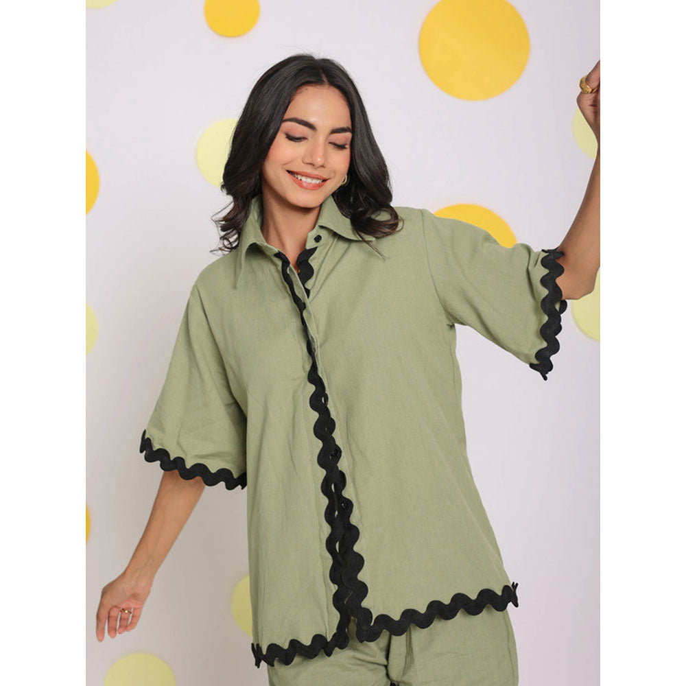 Kaori By Shreya Green Buttoned Relax Collar Linen Shirt