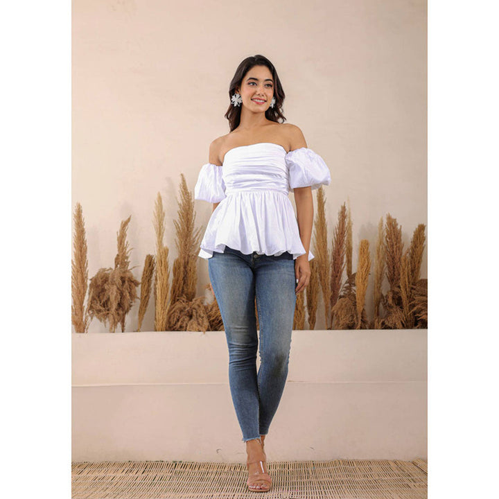 Kaori By Shreya White 3 Way Styling Bust Fitted Top with Detachable Sleeves