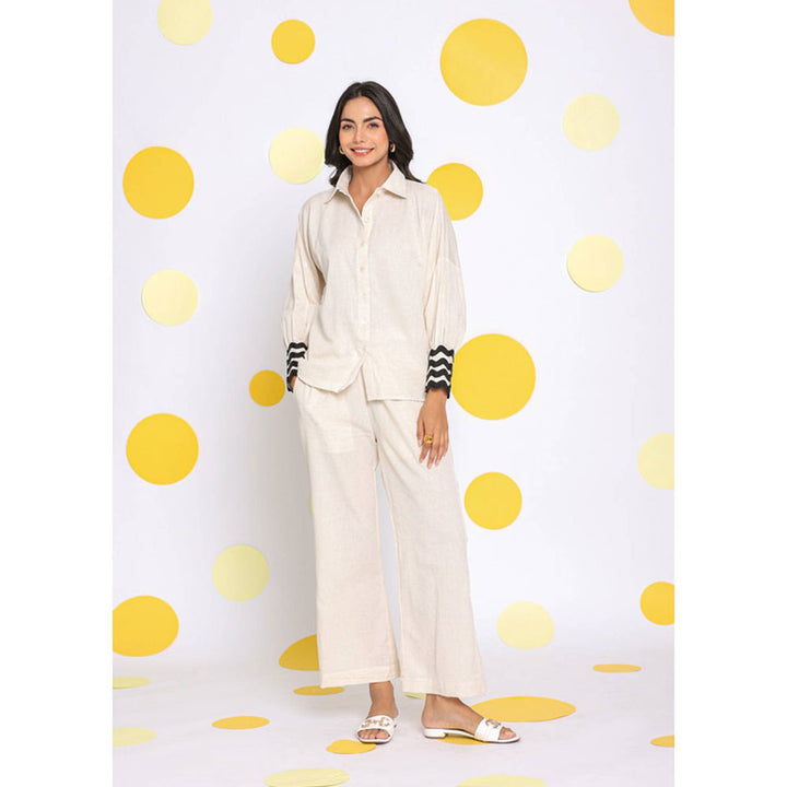 Kaori By Shreya Off White Shirt and Pants Linen (Set of 2)