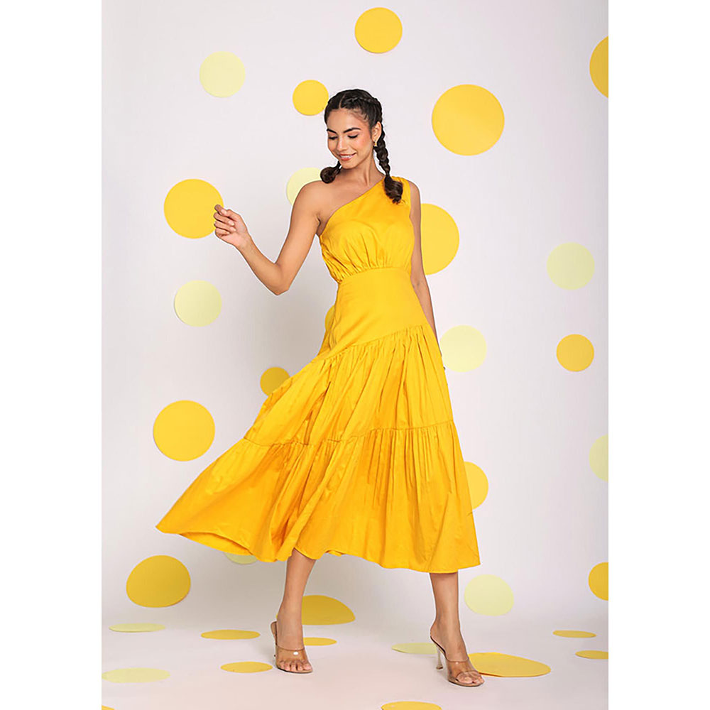 Kaori By Shreya Women Yellow Relaxed Solid Cotton Midi Dress