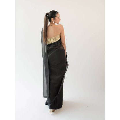 KAPARDARA Asters Pure Silk Organza Saree In The Shade Of Black Featuring A Border
