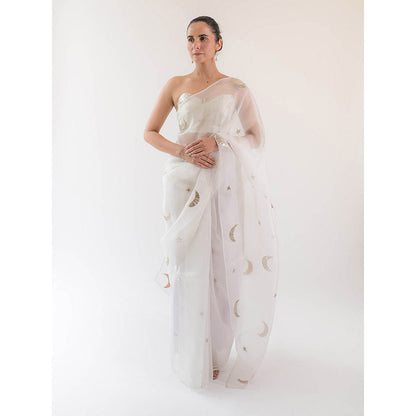 KAPARDARA The Light Of The Moon In The Night Sky Is The Moonlight Saree