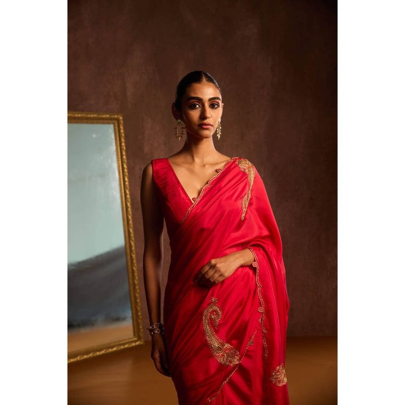 KAPARDARA Rouge Red Saree without Blouse