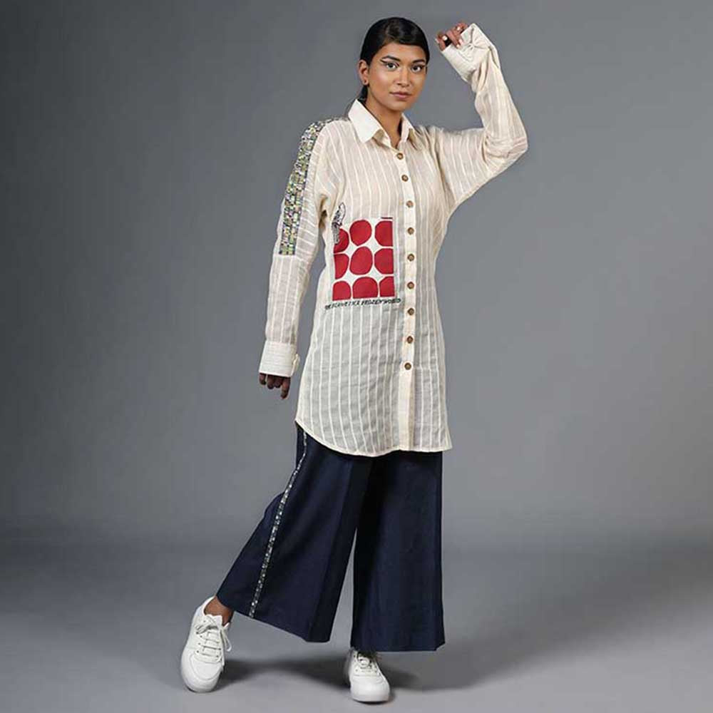 Arpita Sulakshana Laal Shooka Shirt