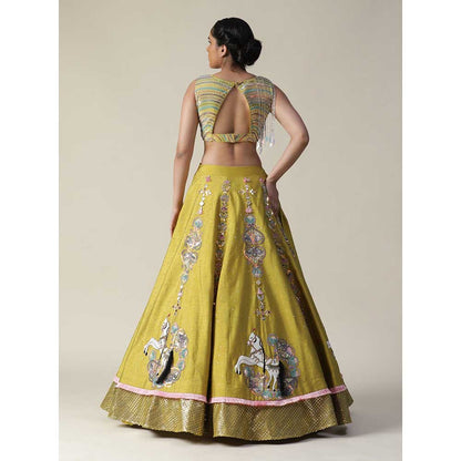 Arpita Sulakshana Pear Yellow Raw Silk Heavy Embroidered Lehenga (Set of 3)