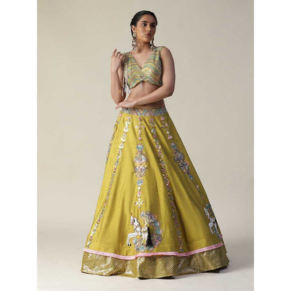 Arpita Sulakshana Pear Yellow Raw Silk Heavy Embroidered Lehenga (Set of 3)