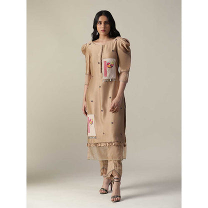 Arpita Sulakshana Chanderi Hand Painted Embroidered Brown Kurta (Set of 3)