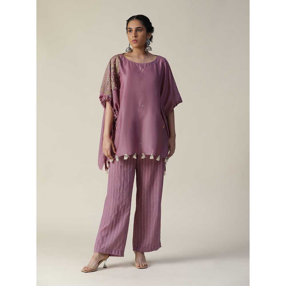 Arpita Sulakshana Rosy Mauve Embroidered Short Kaftan (Set of 2)