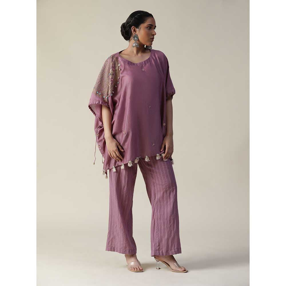 Arpita Sulakshana Rosy Mauve Embroidered Short Kaftan (Set of 2)