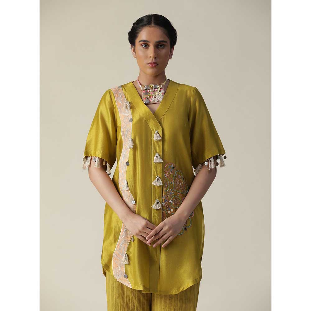 Arpita Sulakshana Bumblebee Yellow Hand Painted Embroidered Co-Ord (Set of 2)