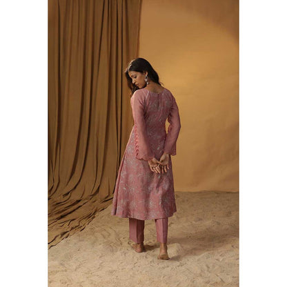 Arpita Sulakshana Pink Pyaazi Embroidered Suit (Set of 3)