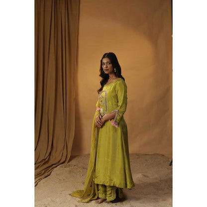 Arpita Sulakshana Herbal Garden Green Embroidered Suit (Set of 3)